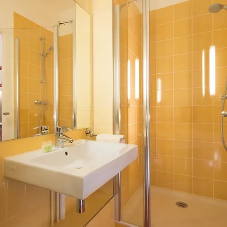Family Aparthotel *